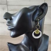 Pendantes dorées dépareillées Ysé